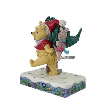 Disney Traditions – Winnie Puuh & Ferkel mit Weihnachtsbaum „A Tree for Two“