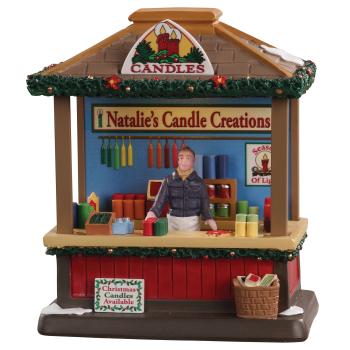 LEMAX Christmas Candles – Beleuchtete Weihnachtsmarkthütte