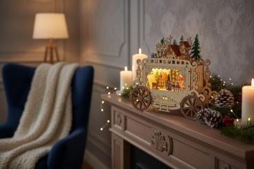 Preview: InLit Christmas Carriage – Beleuchtete Weihnachtskutsche aus Holz – 24,7 cm 2590068