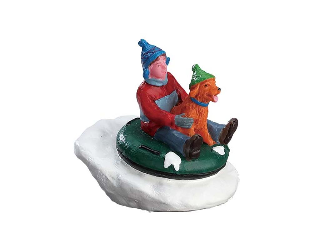 Lemax 22057 – Rodeln mit Hund | Weihnachtsdorf-Figur